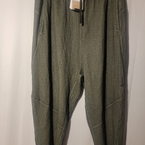 Nike Other - Nike Men's Dri-Fit Yoga 3/4 Length Cropped Pants Green DD2178-355 Size XXL-TALL